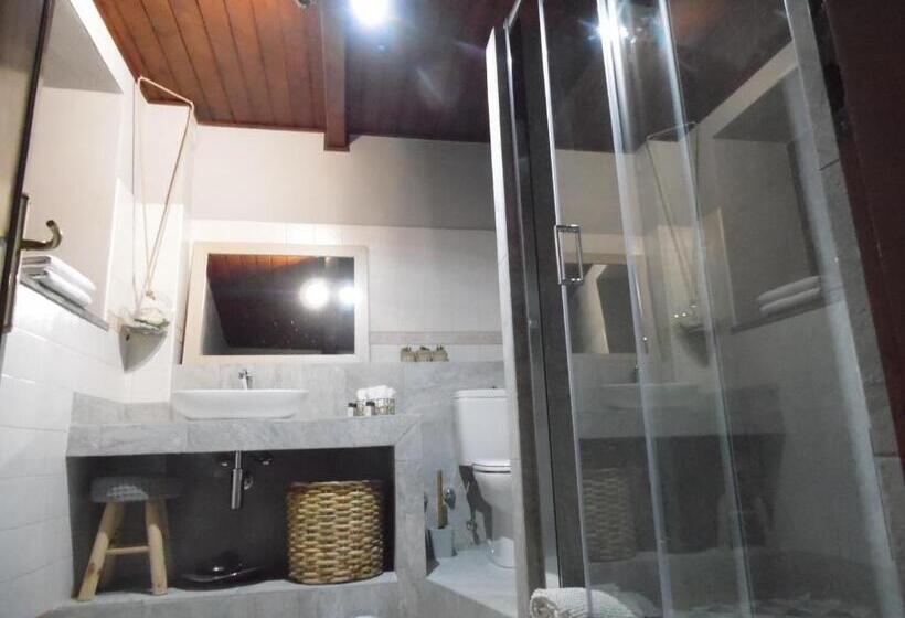 Номер Deluxe Вид на Озеро, A Casa Dalla Tata B&b