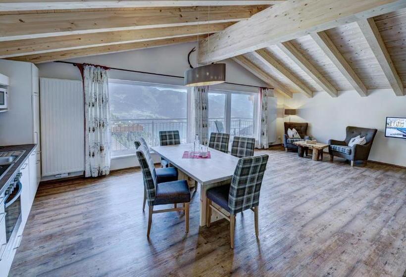 1 Sovrum Takvåning Lägenhet, Berghotel Jaga Alm