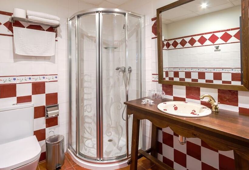 Номер Стандарт Трехместный, Hostal Aznaitin