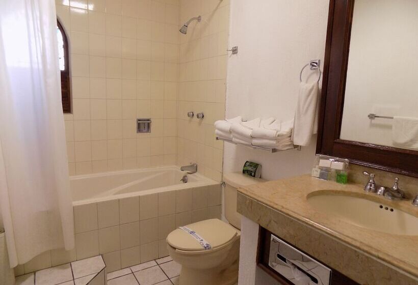 Suite, Las Palomas