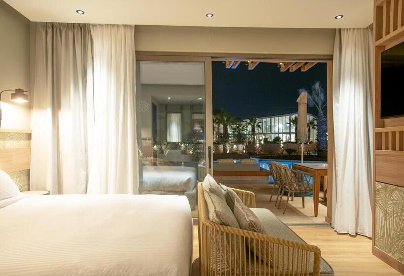 Классический Номер Вид на Сад, Senseana Sea Side Resort & Aquadventure