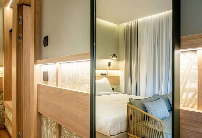 Классический Номер Вид на Сад, Senseana Sea Side Resort & Aquadventure