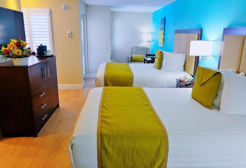 חדר סופריור נוף לבריכה, Silver Palms Inn