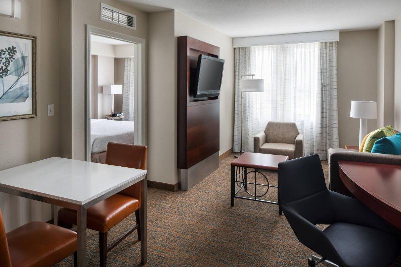 Люкс Кровать Кинг, Residence Inn Long Beach Downtown