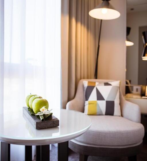 اتاق استاندارد, Centro Mada Amman By Rotana