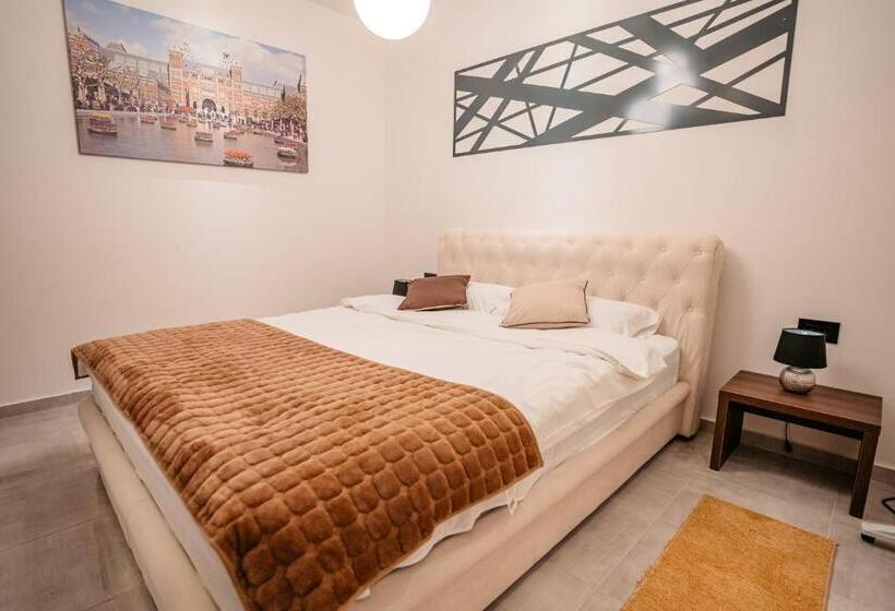 آپارتمان لوکس 1 خوابه, Magico Rooms & Apartments