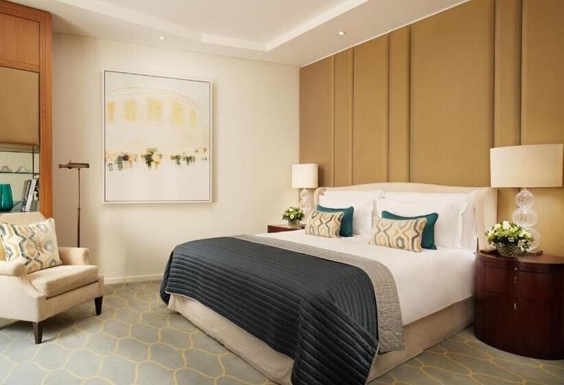 Номер Superior Кровать Кинг, Corinthia  London