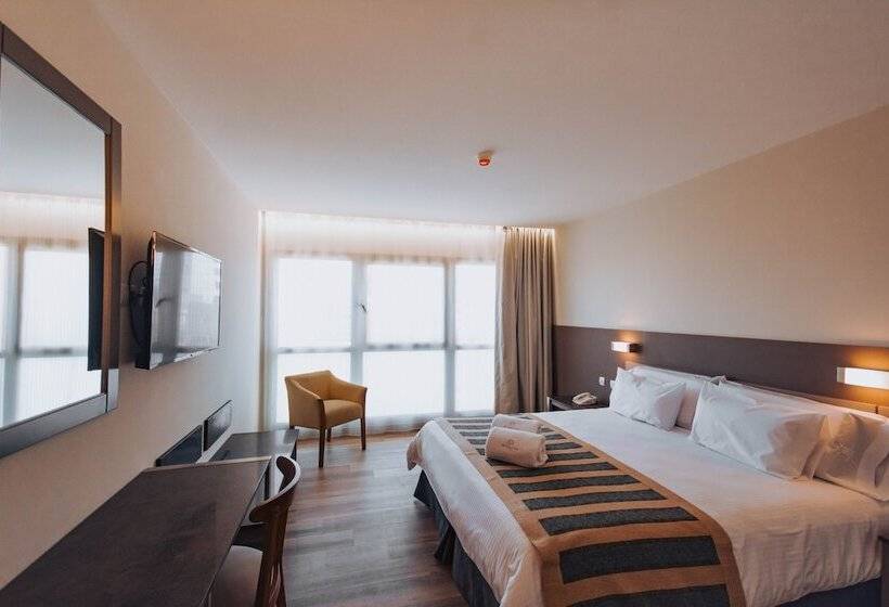 高级大房间, Sec