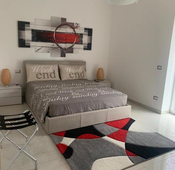 اتاق استاندارد, Affittacamere Eroi