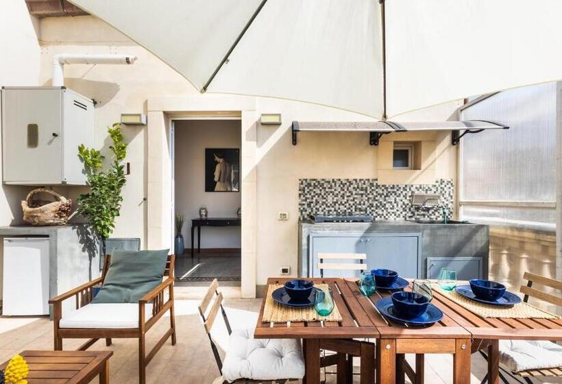 آپارتمان 1 خوابه با تراس, Guest House Aurispa