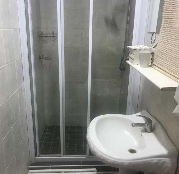 Номер Стандарт, Gracias Guest House