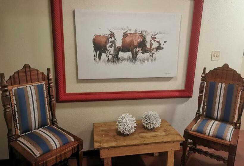 Quarto Estandar Banheiro Compartilhado, Dawati La Jua