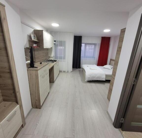 Студия Стандарт, Cazare Bloc Nou Ultracentral