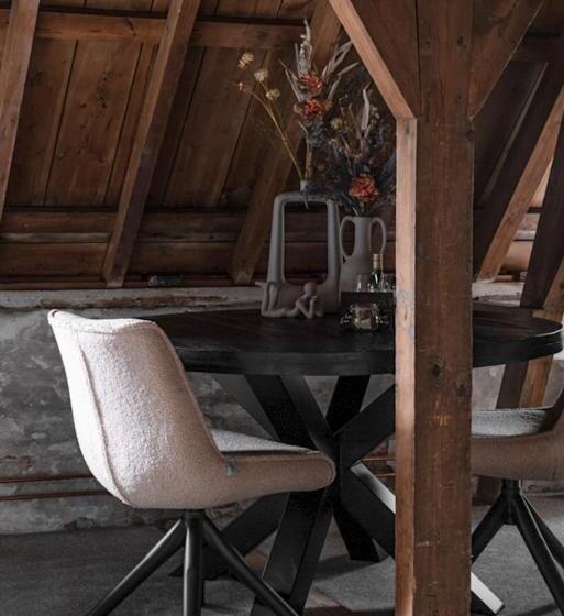 스위트, B&b Slapen Bij Dkw