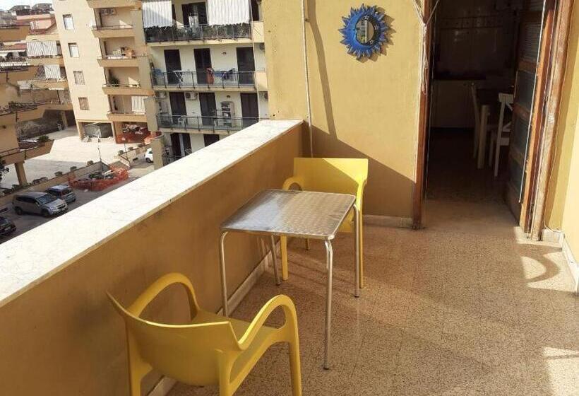 اتاق لوکس, A Casa Di Adele