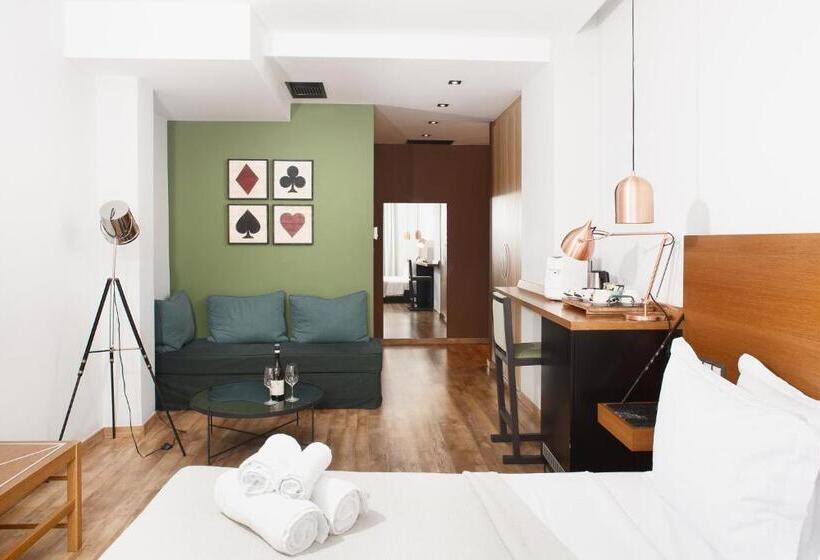 Quarto Triplo Estandar, A For Athens