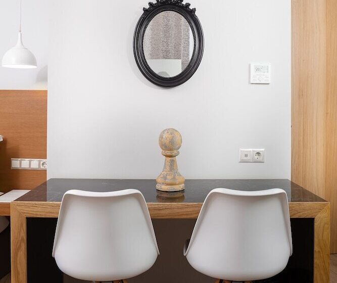 Quarto Deluxe com Vistas, A For Athens