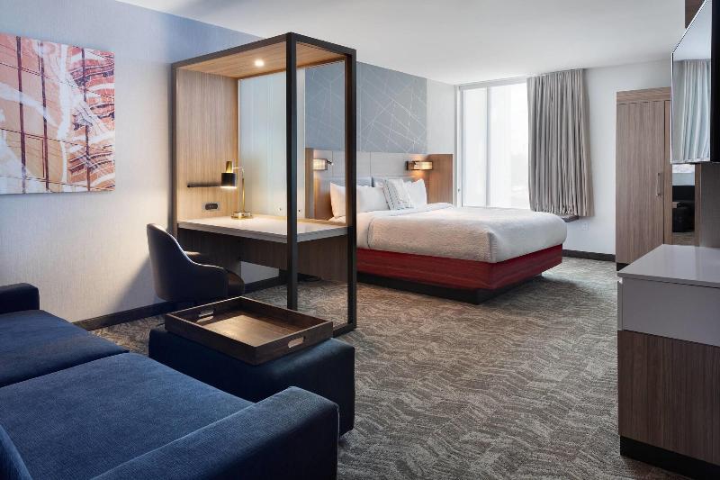 스탠다드 룸, Hilton London Heathrow Airport Terminal 5