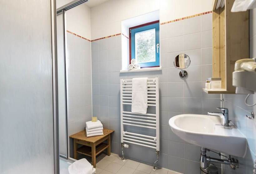 Трехместный Номер Комфорт, Jufa Hotel Maria Lankowitz