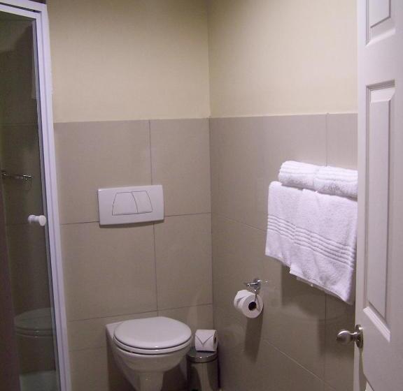 חדר סטנדרט, Regal Inn Pmburg