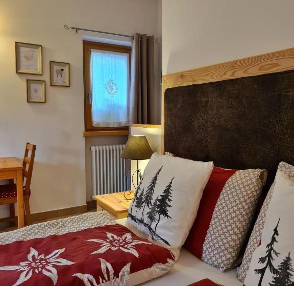 Четырехместный Номер Стандарт, B&b Ai Larici