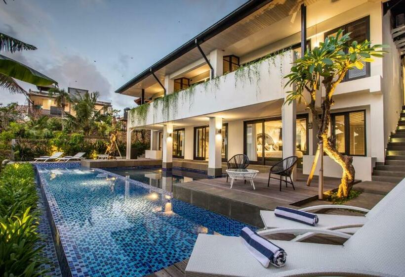 Suíte Vista Piscina, Amantrana Canggu
