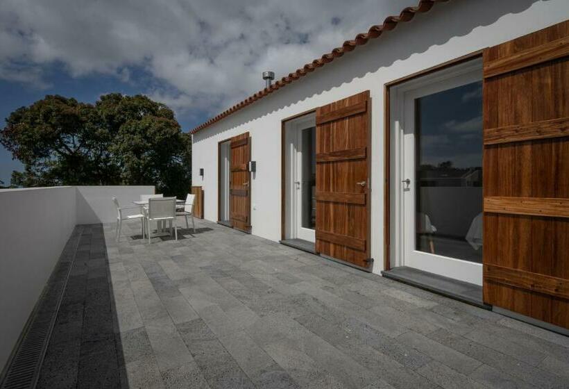 ویلای 2 خوابه, Quinta Dos 10