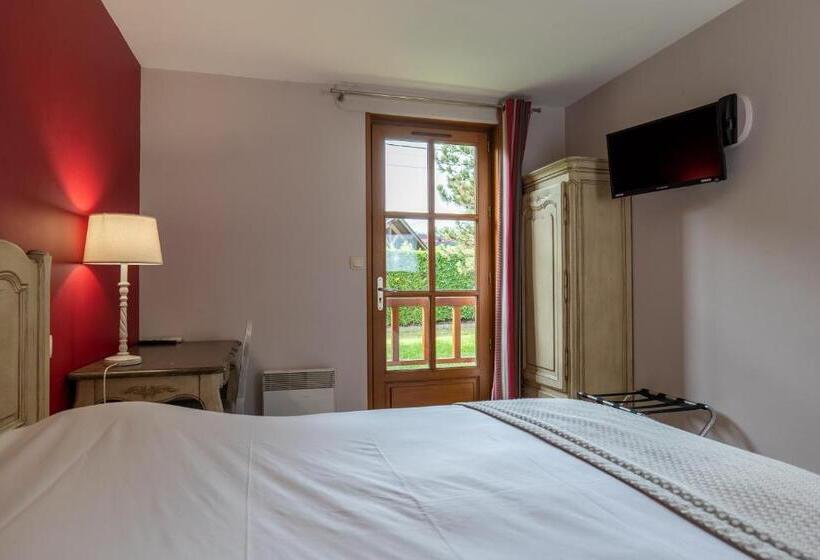 Номер Стандарт, Village Motel