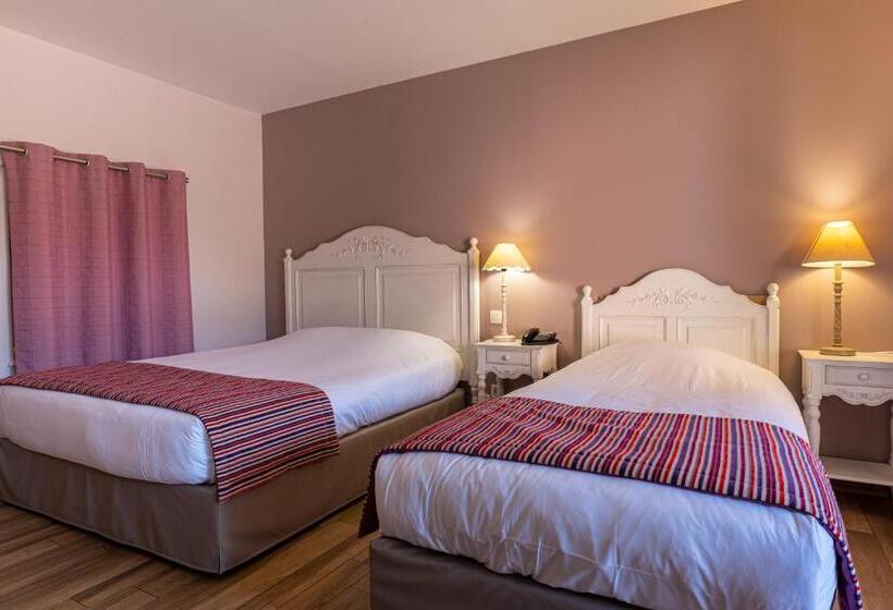 Family Suite, Village Motel