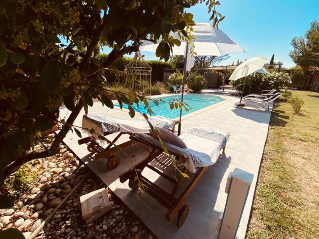 Quarto Estandar Vista Piscina, Le Mazet De L Amathye