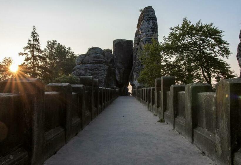 Номер Стандарт с Балконом, Pilgrims Inn Kreischa