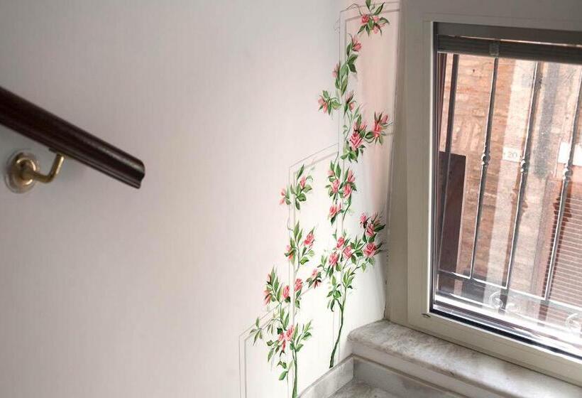Номер Стандарт Совместная Ванная, Red House Accomodation Potenza Picena