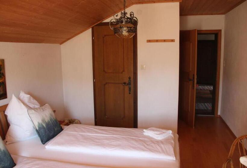 Номер Deluxe, Köstlhof, Familie Hassler