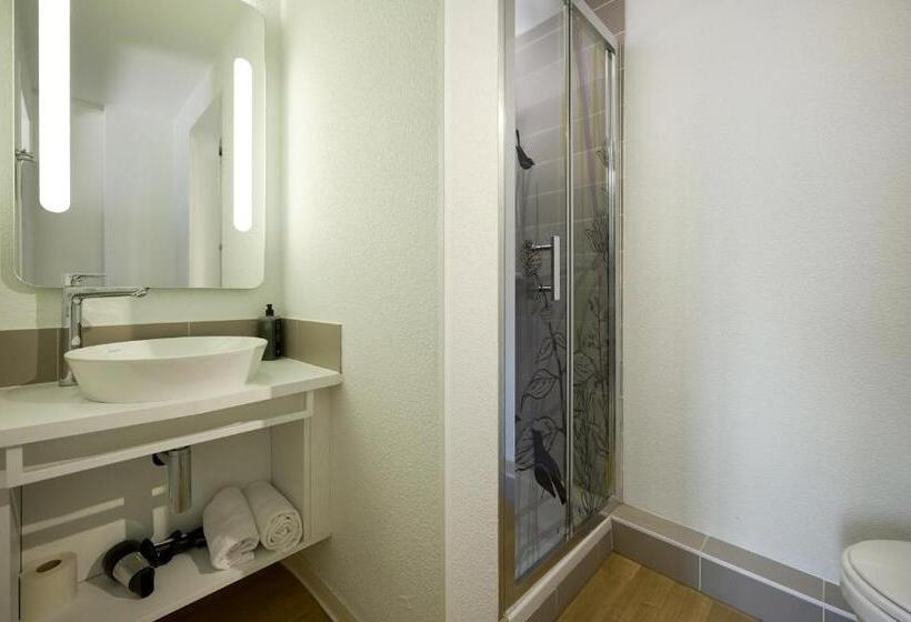 Номер Стандарт Двуспальная Кровать, Ibis Styles Bordeaux Begles Arena