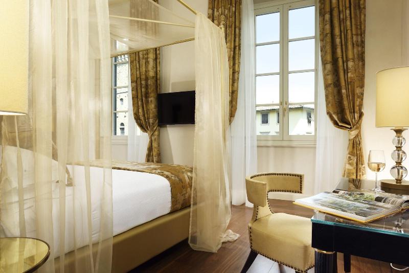 سوییت لوکس, San Firenze Suites & Spa