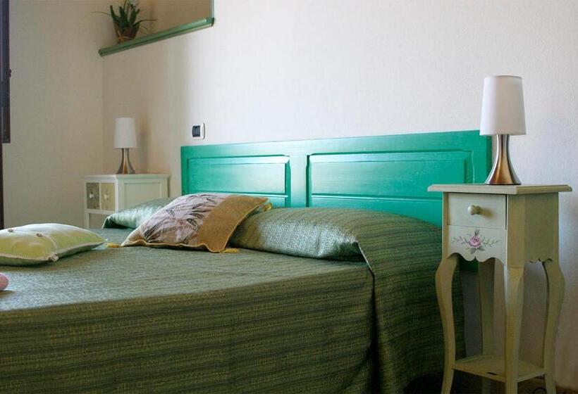Номер Стандарт, B&b S Arrosa Antiga