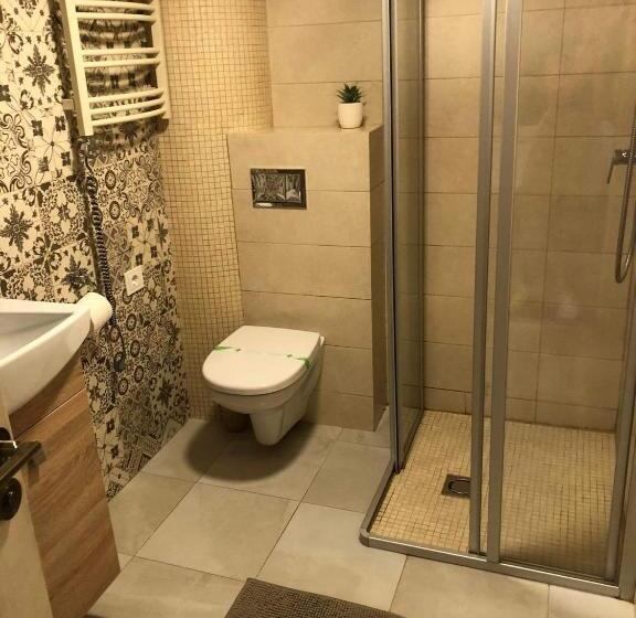 اتاق استاندارد چهار تخته, Dp Art Residence   Self Check In