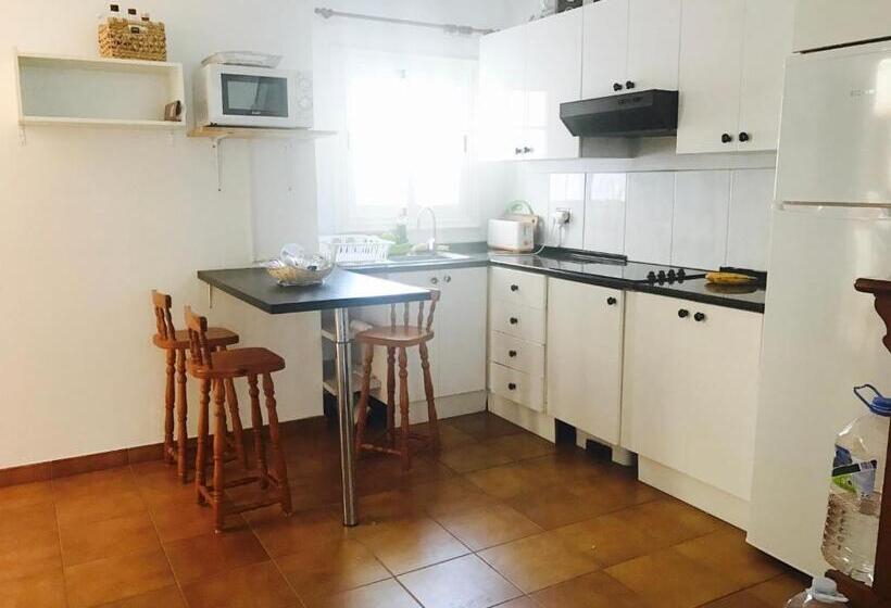 Номер Deluxe Вид на Море, Wifi Tenerife Sur Guest House