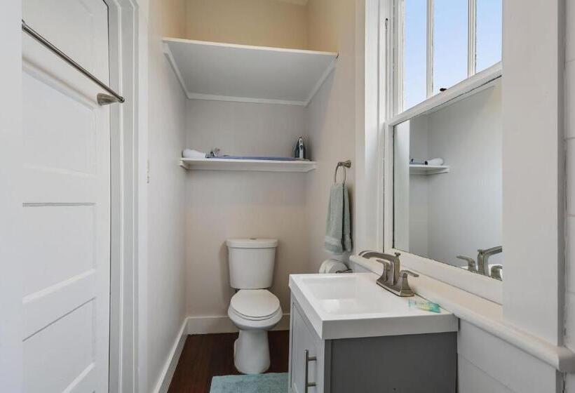 استودیوی استاندارد, Freret Apartments Near Streetcar & Tulane