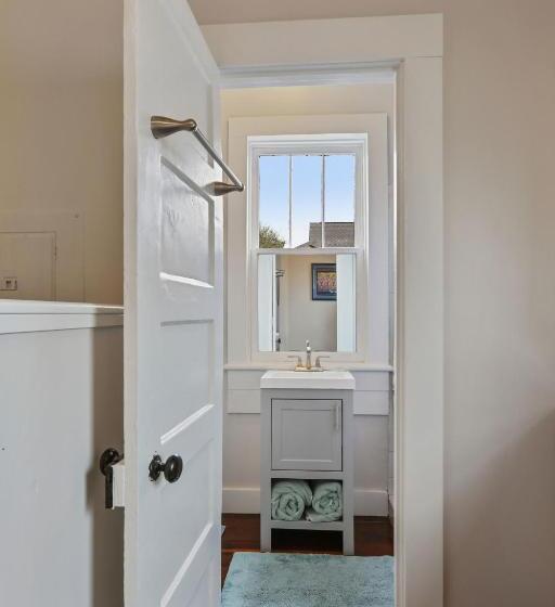 استودیوی استاندارد, Freret Apartments Near Streetcar & Tulane