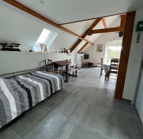 Family Suite, Kerrouz