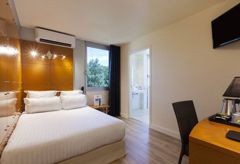 اتاق استاندارد, Comfort Hotel Lille L Union