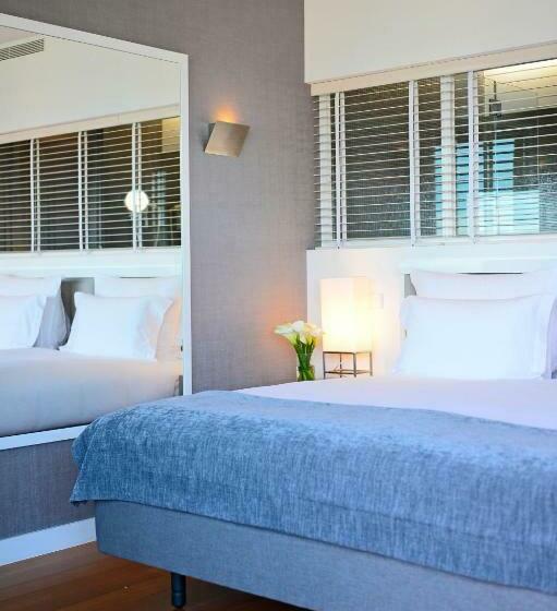 Tengerre Néző Superior Szoba, Pestana Cidadela Cascais  Pousada & Art District
