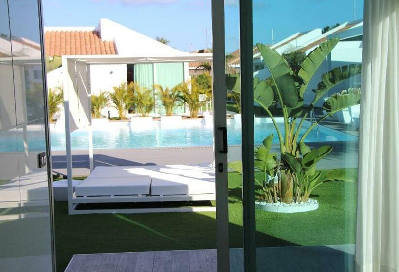 スイート, Seven Hotel & Wellness   Gay Men Only