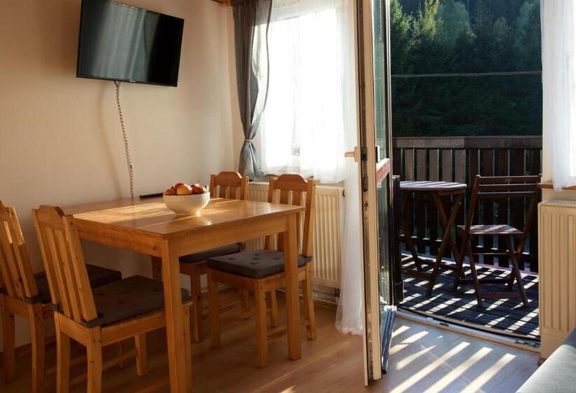 Апартаменты 1 Спальня с Балконом, Apartmány Bramborka
