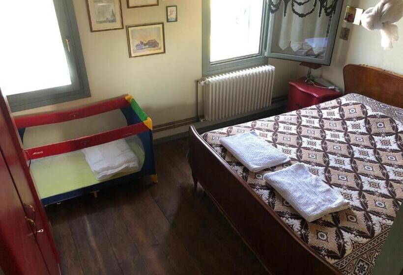 Номер Стандарт, Room In B&b   B&b Carlonga A Double Room For Two People