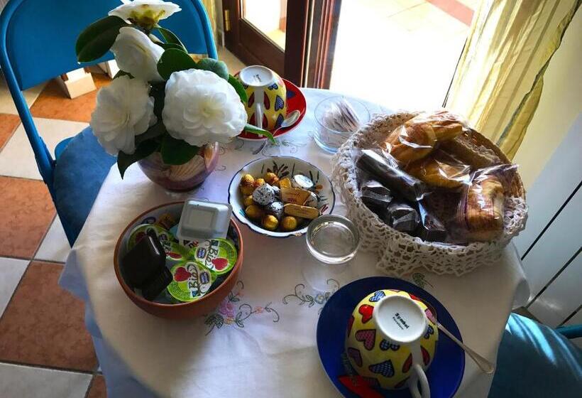 اتاق استاندارد, Il Giardino Sul Mare B&b