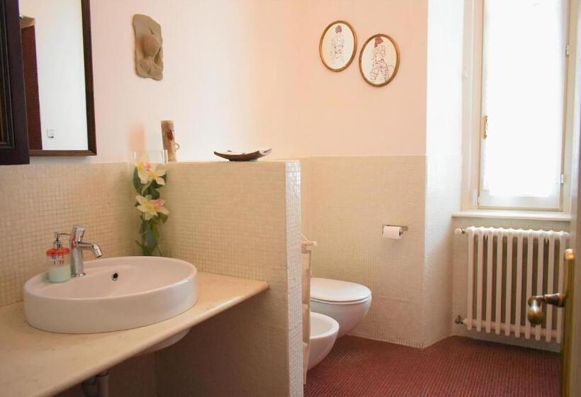 اتاق استاندارد با تخت بزرگ, Villa Scalabrini