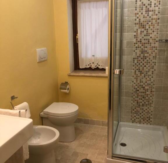 Quarto Estandar com Terraço, Saturnia Country Villas