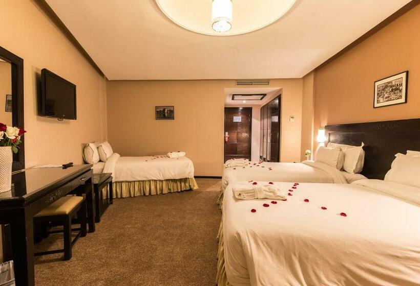 Chambre Triple Standard, Almas